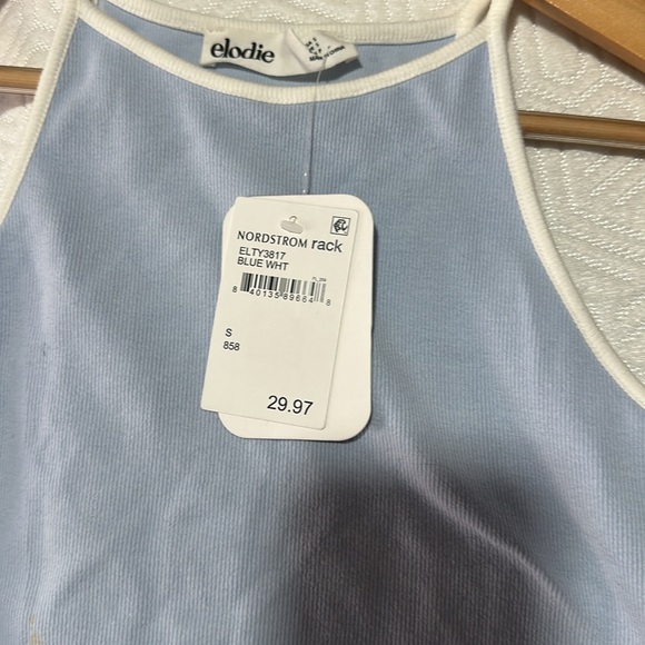 Top - Picture 3 of 3